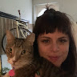 Meet your Posher, Adrienne